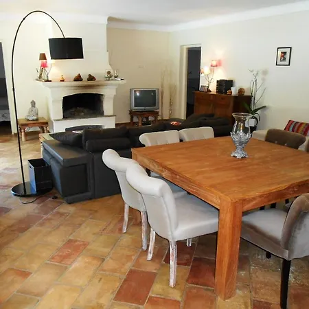 Taille Douce Villa *